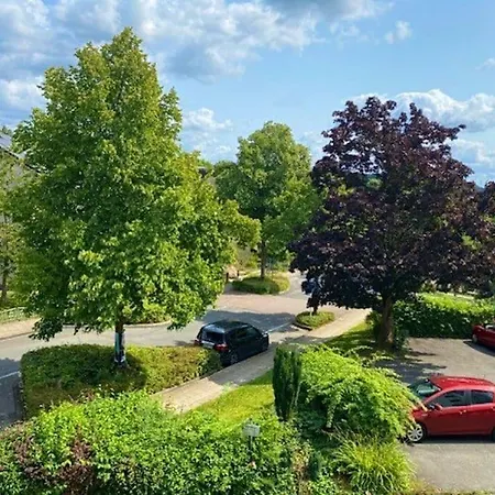 Charmante 2-zimmer Mit Balkon & Stellplatz شقة هيردكه
