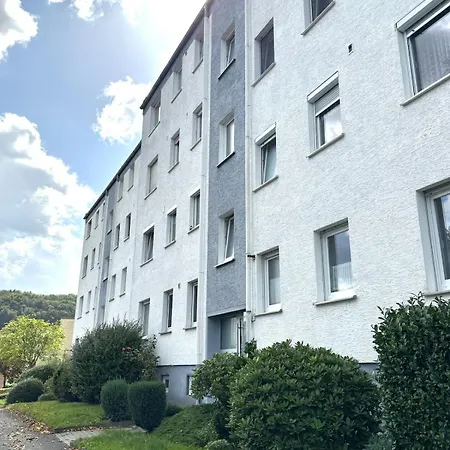 Charmante 2-zimmer Mit Balkon & Stellplatz شقة هيردكه